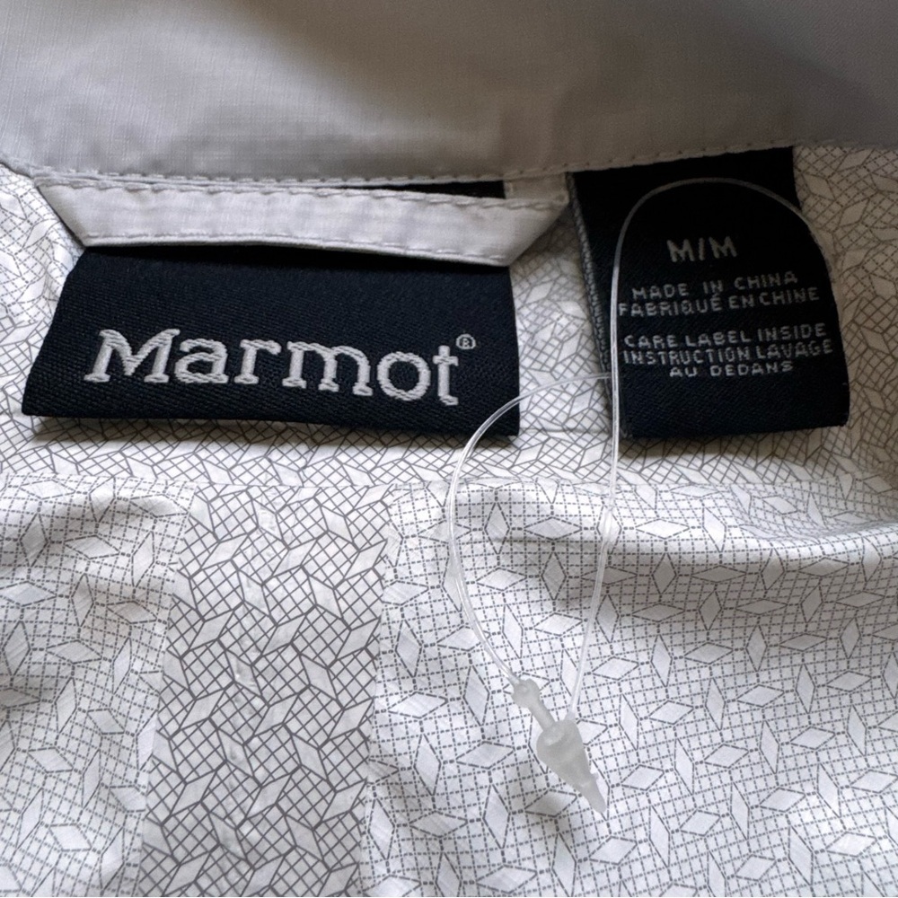 NWOT Marmot G46200 PreCip Women's Light Gray Hooded Rain Jacket Medium Vapor - Picture 5 of 16